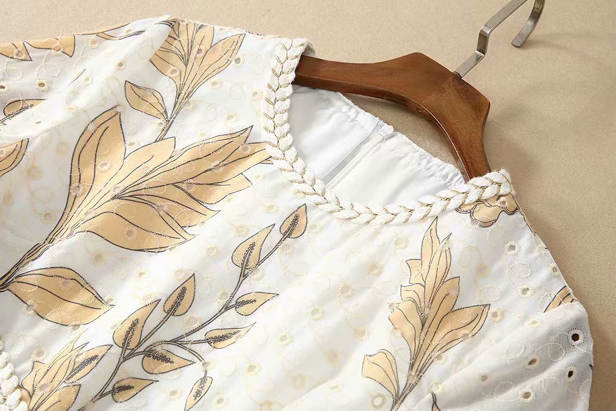 1225-01 花边辫子拼接连衣裙 码数SMLXL面料绣品+