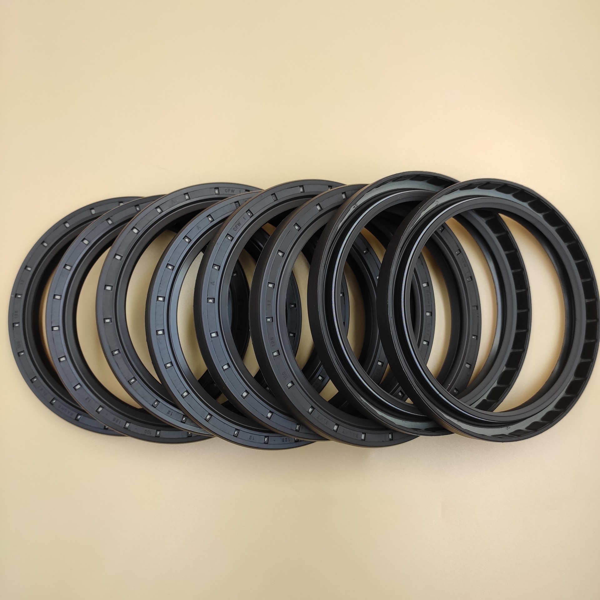 CFW油封BABSL90*115*10BAUMSLX7 90*115*12 BAUMSLX7 90*120*12|ms