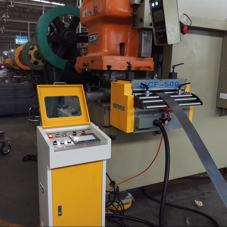 HZFORCE闭环伺服送料机 冲床送料机 数控送料机 冲压自动送料机