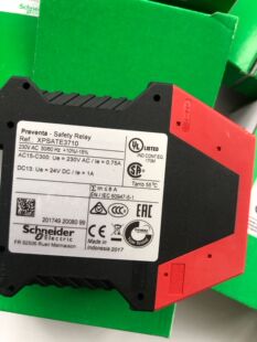 �M��XPSVNE1142LFP XR2AB05K40 XR2AZ136 XR2Z840S406213