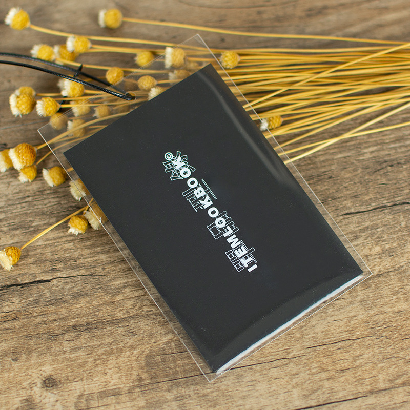 定制服装吊牌定做衣服标签logo定制女装吊卡订做免费设计