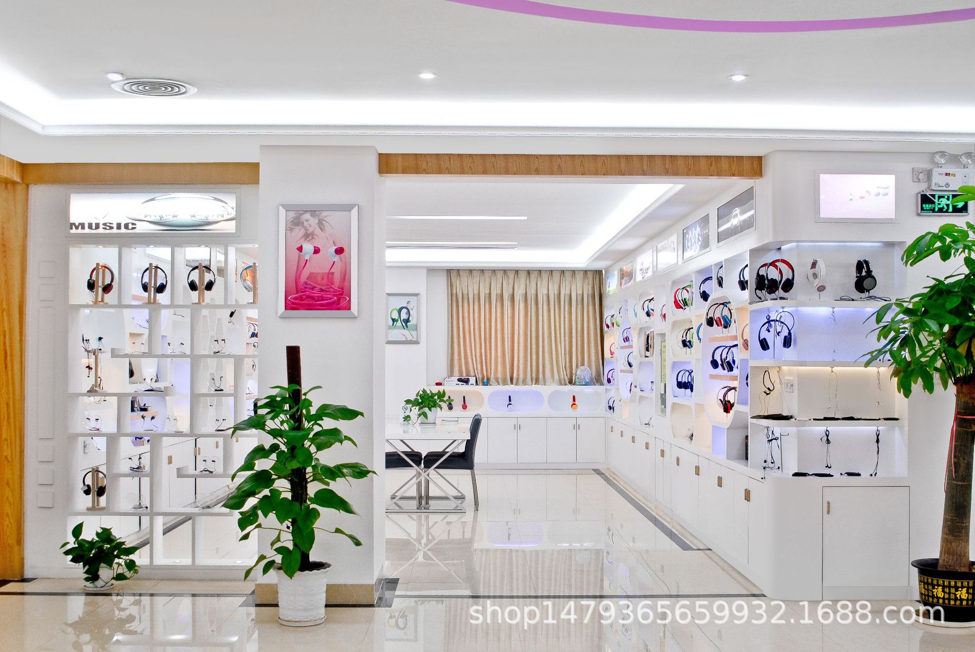 展厅4.jpg