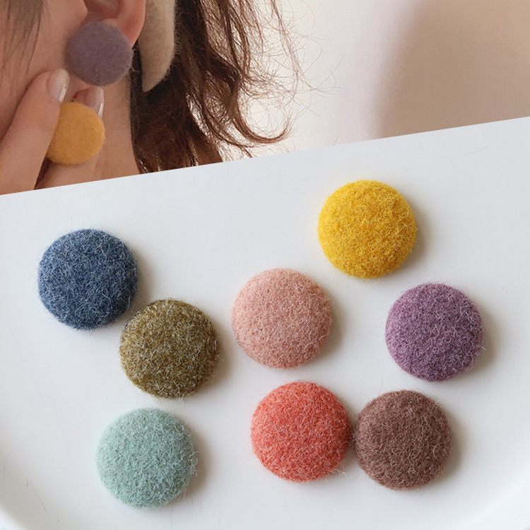 Wool Felt Cloth Buckle Patch Earrings Earrings Accessories Hand-made diy Phone Case Large Clothes Button Hairpin Material Wool Felt Cloth Buckle Patch Earrings Earrings Accessories Hand-made diy Phone Case Large Clothes Button Hairpin Material