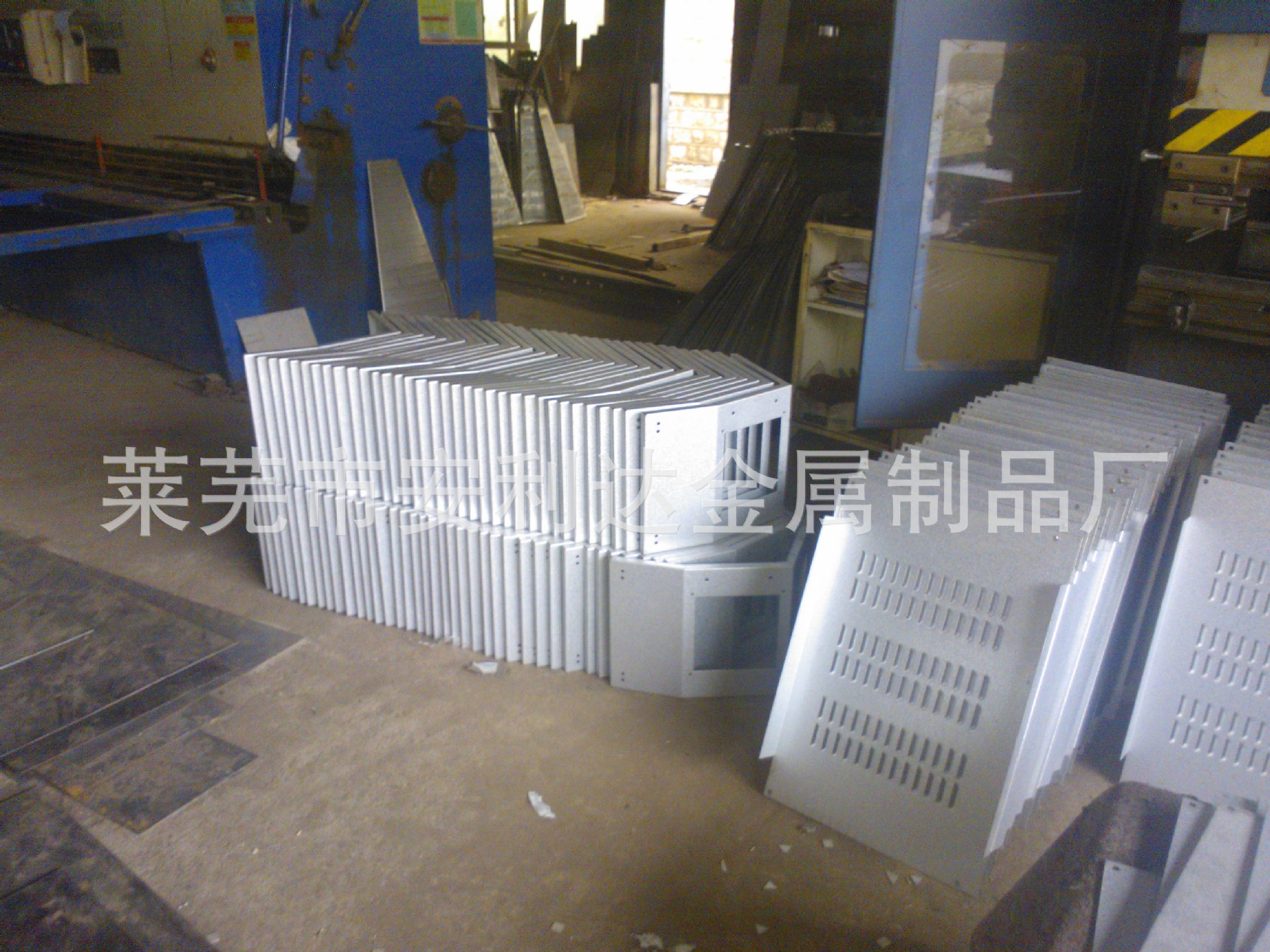 莱芜激光加工 冲床加工 数控折弯 铆焊加工 精密钣金