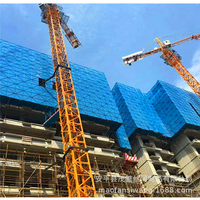 生产蓝色爬架网 建筑镀锌冲孔爬架网 防护安全爬架网高层安全防护