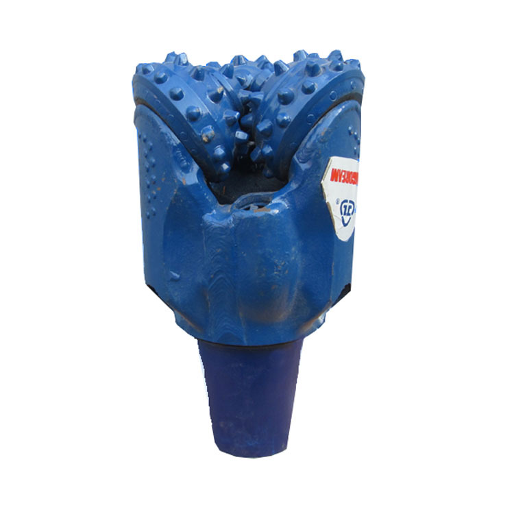 江汉水井钻头 盐井用的钻头 鹅卵石地层用什么样的牙轮钻头合适