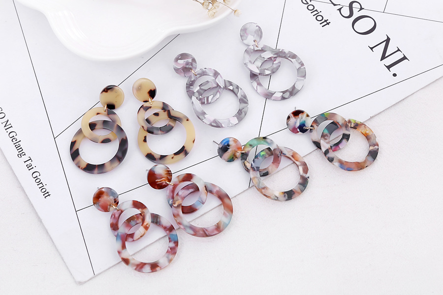 1 Pair Fashion Geometric Resin No Inlaid Earrings Ear Studs display picture 2