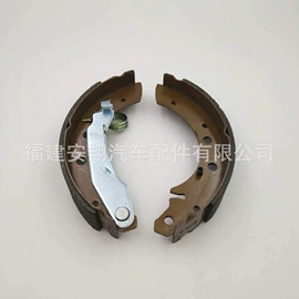 刹车片;摩擦片/块