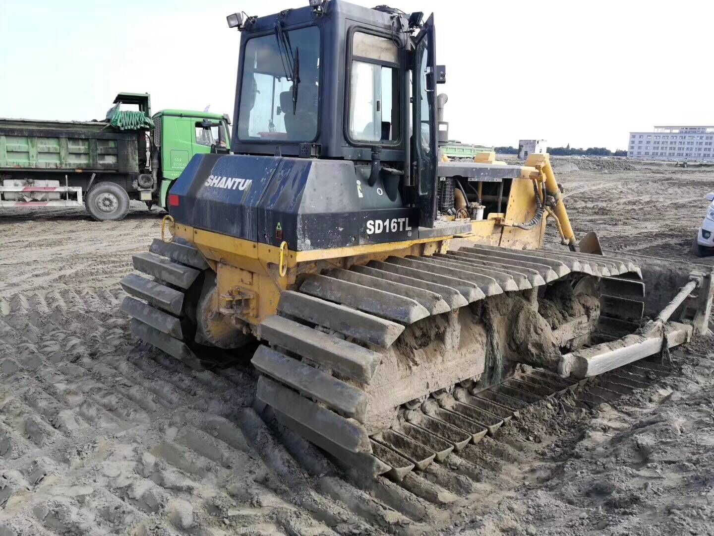 Precio de excavadoras usadas de África 160 / 220 en venta en Shanghai image 4