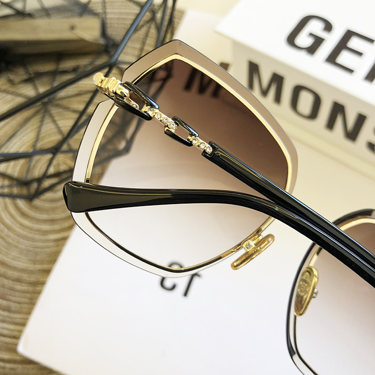 Lunettes de soleil CARTER en Métal - Ref 3366389 Image 24