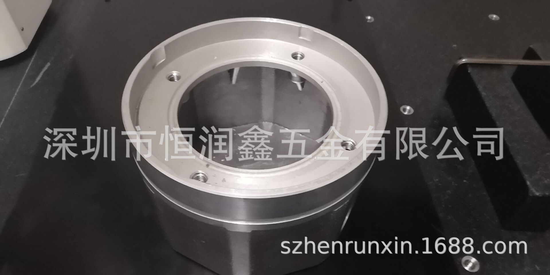 供应深圳地灯壳铸件 CNC加工 铝翻砂件 铝铸件+CNC加工一条龙服务