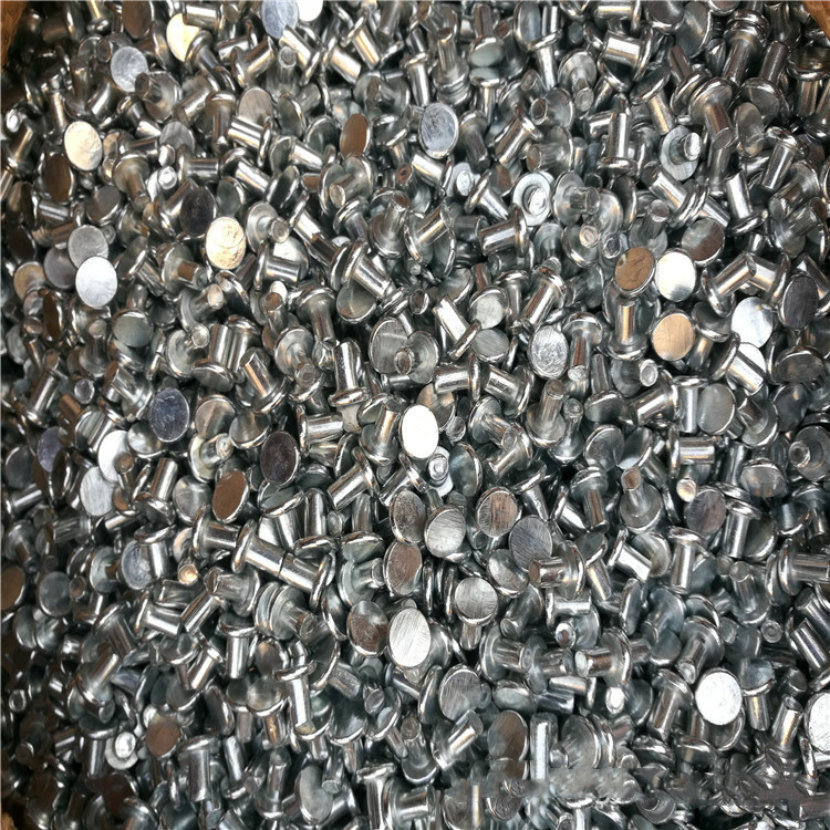 厂家销售铆钉 镀锌平头铆钉 半圆头带眼铆钉 平头铆钉 4*8 4*10