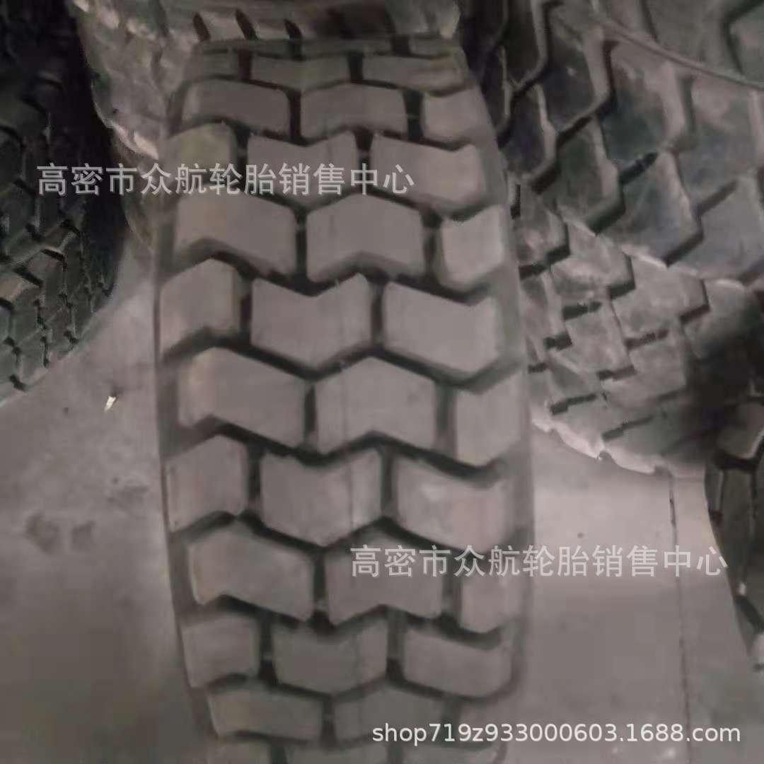 现货12-16.5扫路机挖掘机轮胎10-16.5滑移装载轮胎麻将块花花纹