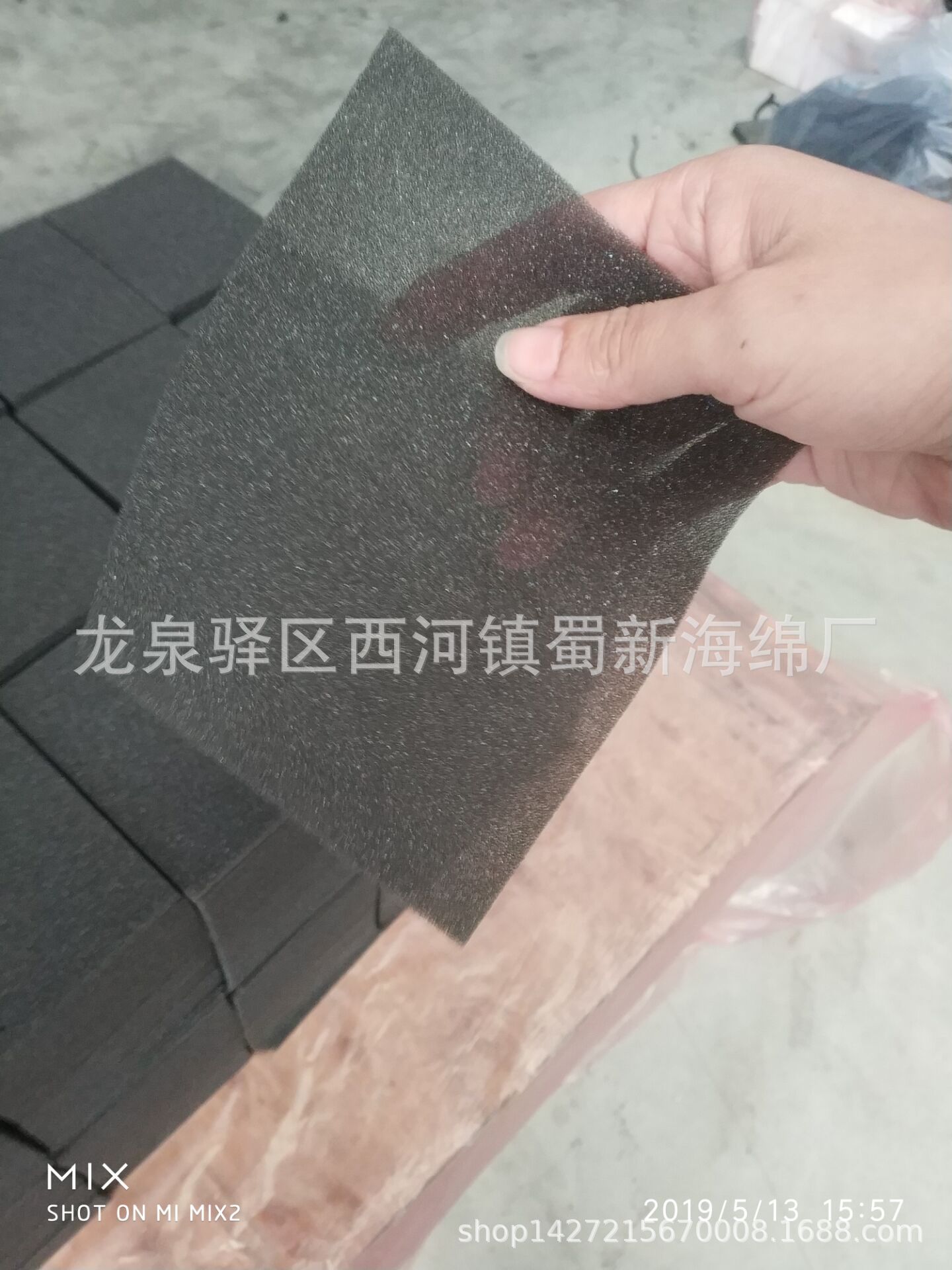 厂家直销白色草莓3MM薄片材海绵泡沫/5MM薄片材草莓防震包装