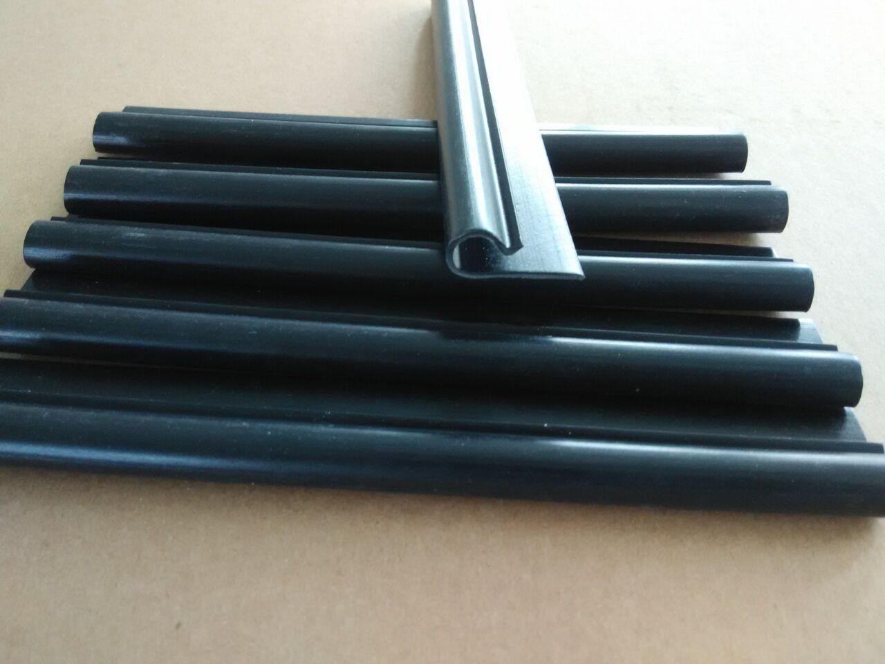 集草袋塑料扣条