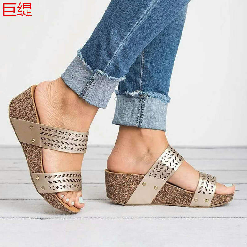 Spring and autumn wish express Amazon independent station Joom eabay foreign trade large light soled laser sandals for women