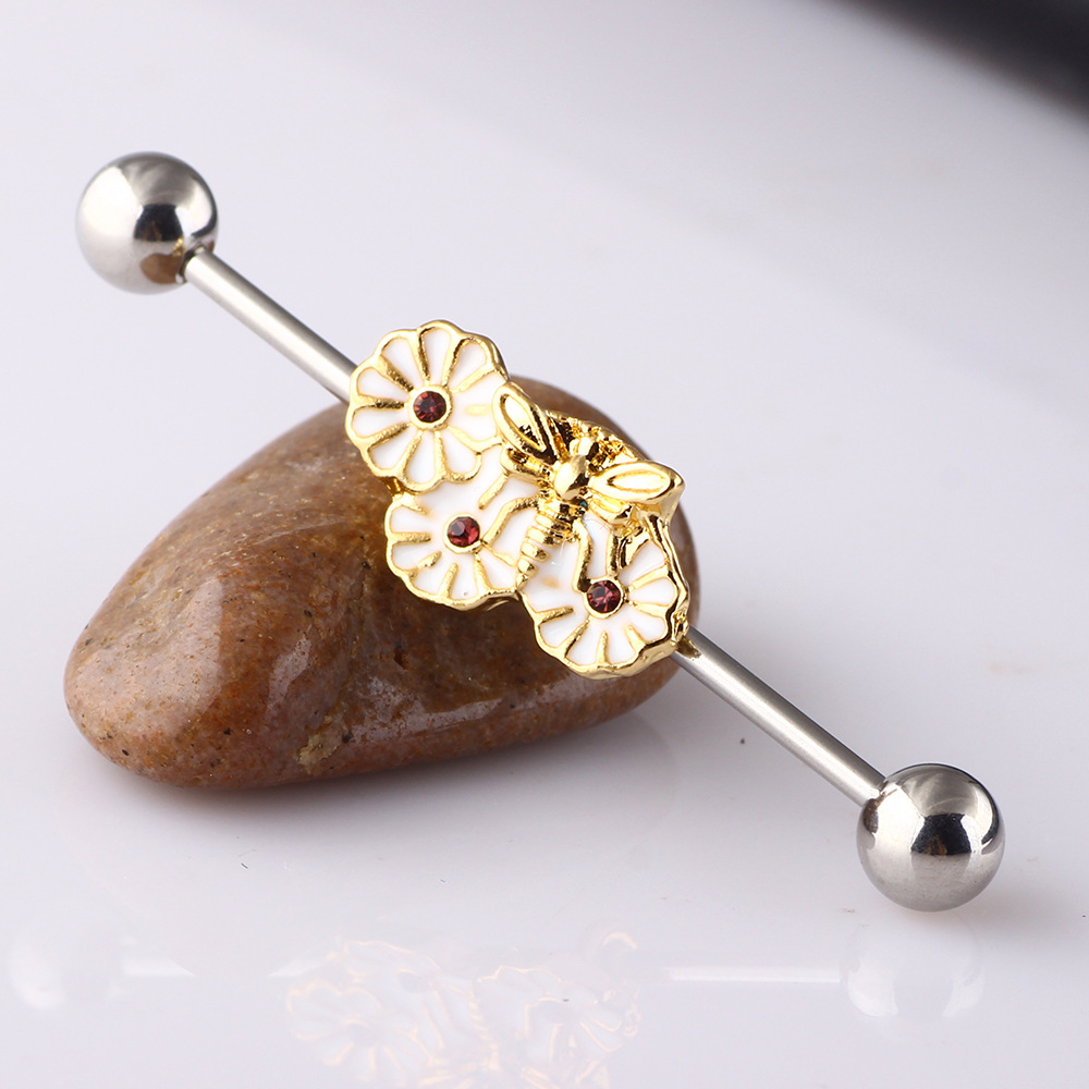 Pointed titanium steel lip stud product view