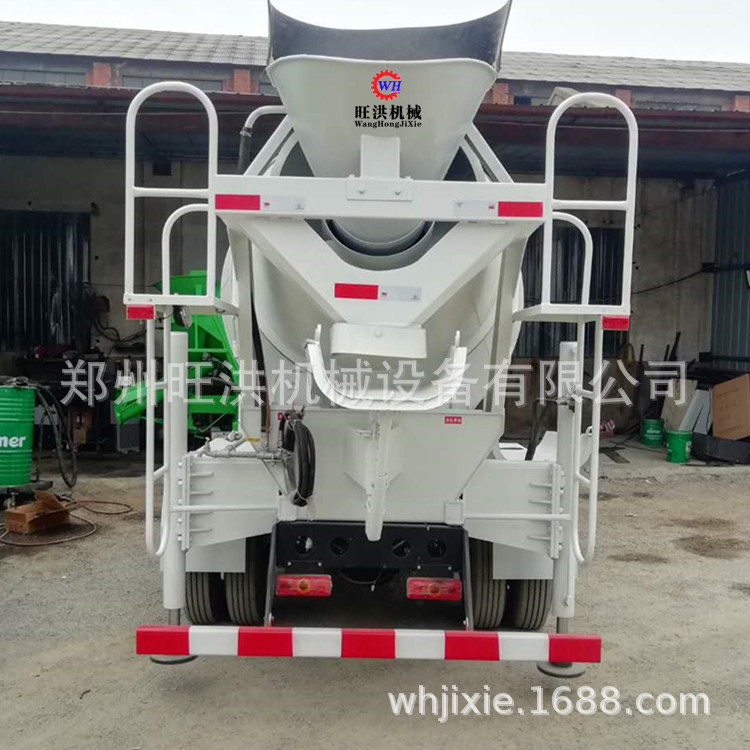 三轮水泥搅拌运输车 小型农用2方罐车价格 水泥混凝土搅拌运输车