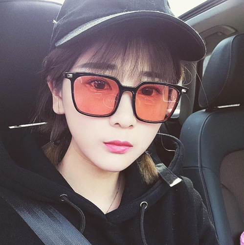 2019 Korean version of trendy square frame sunglasses, fashionable ocean piece, rice nail sunglasses, personalized cross-border sunglasses for men and women
