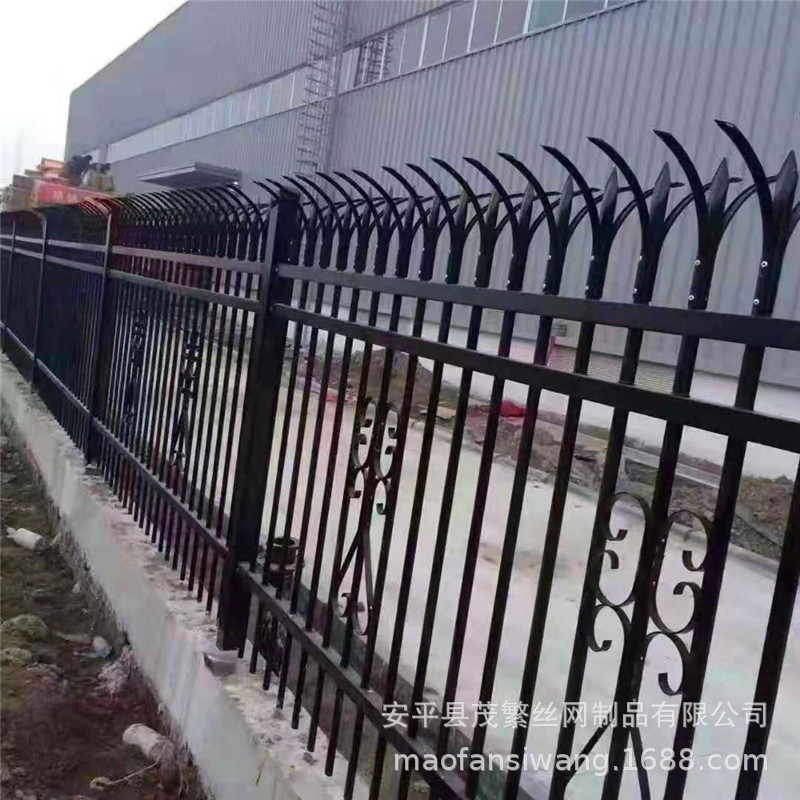锌钢护栏围栏 户外小区工厂围墙铁艺栏杆 农村庭院别墅院墙围栏