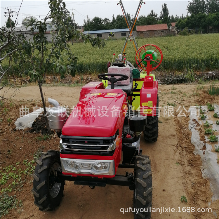 大型四轮车载式喷雾器 多功能高杆喷雾机 喷杆可折叠式打药机02