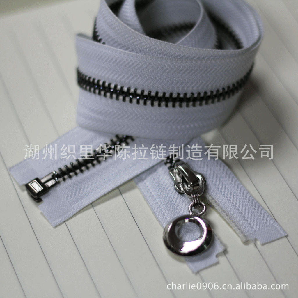 厂家供应5号金属拉链 衣服箱包工作服羽绒服双开开口拉链批发