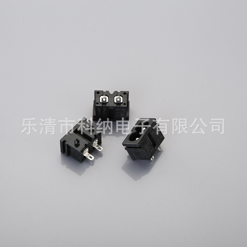 供应8字插座DB-8八字插座 面板尺寸15*22八字座