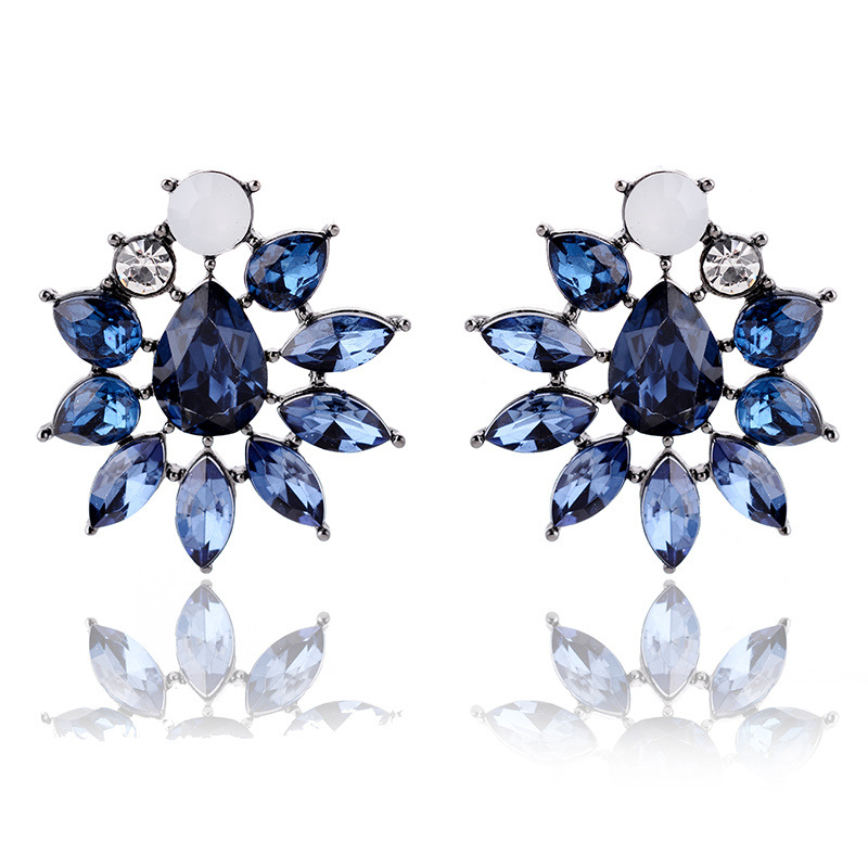 1 Pair Fashion Flower Alloy Plating Artificial Pearls Rhinestones Women's Drop Earrings display picture 47
