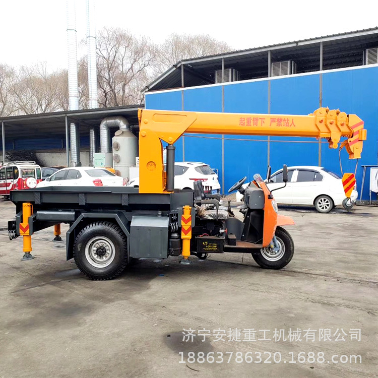 自制车载三轮随车吊 农用三马子随车吊 小型3吨三轮随车吊批发