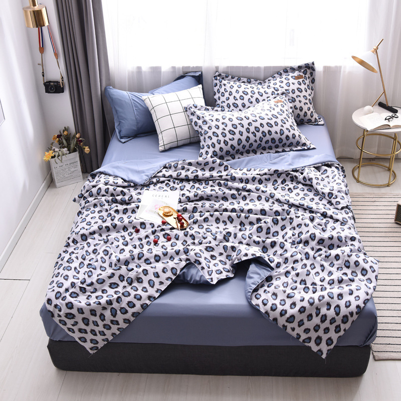 新款真丝夏凉被四件套 夏季冰丝空调被1.5/1.8m床薄被子夏款促销