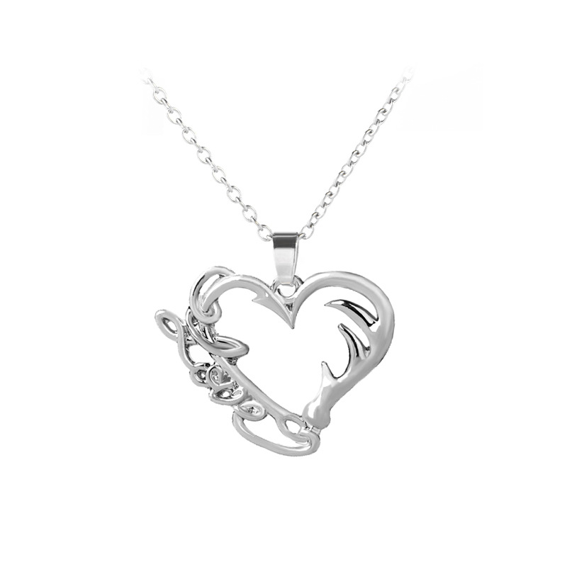Fashion Creative New Hollow Love Love Pendant Necklace  Nihaojewelry Wholesale display picture 8
