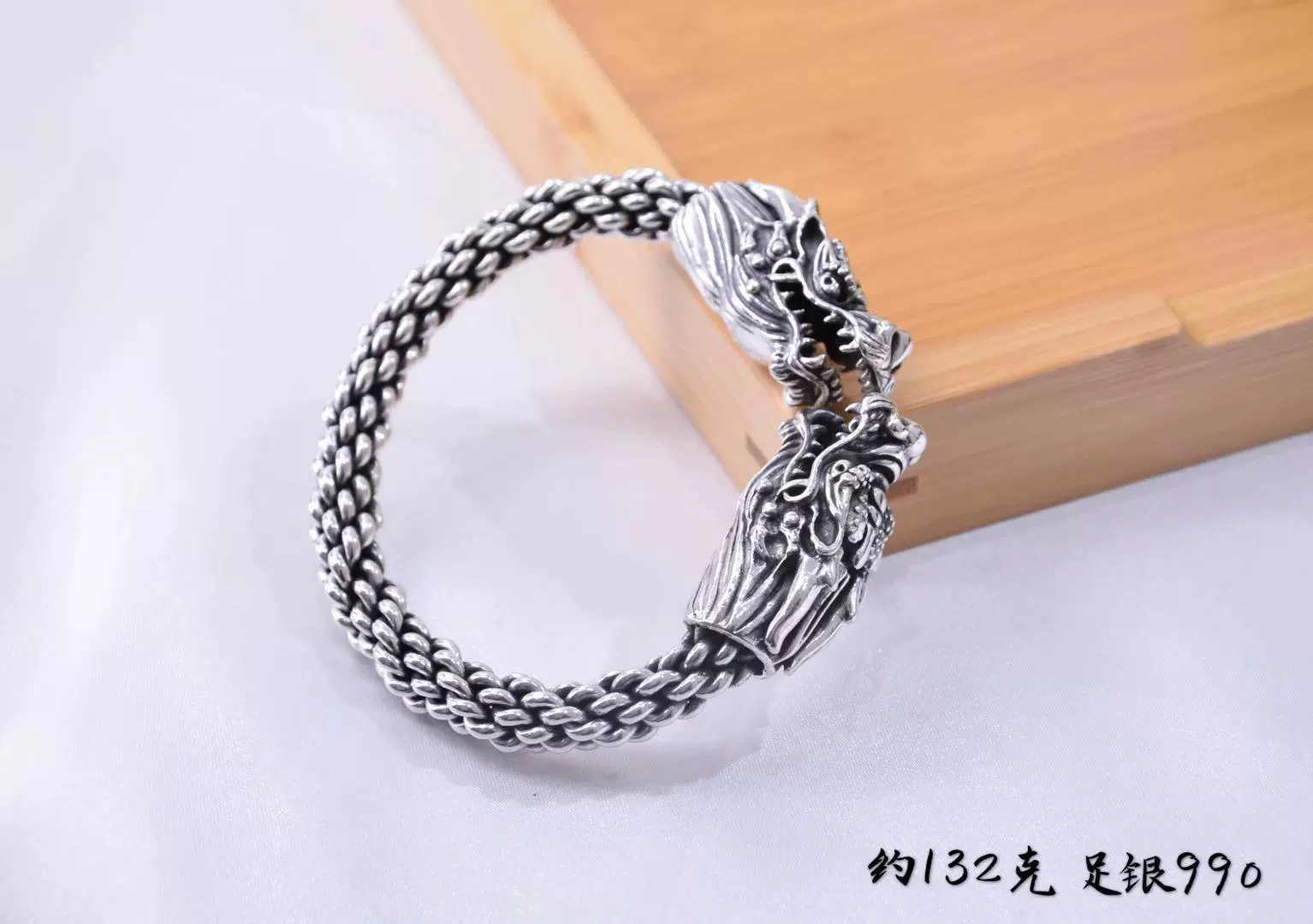 S999 sterling silver dragon twisting bracelet Ti Gao Lao Buddha Lafayette Lafayette and Silver Dragon Bracelet Old Silver Dragon Hand Ring