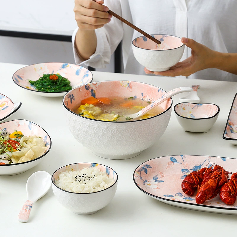 Чаша AiNi Ceramics Camellia — японский стиль, белая фактурная внешняя стенка, внутренняя розовая цветочная отделка, размеры 21.9×19.3×6 см
