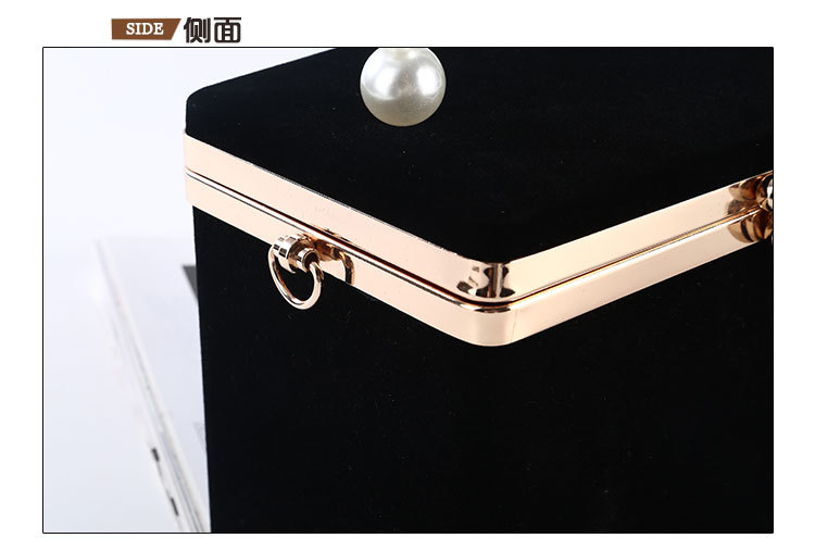 Dinner Bag New Handmade Pearl Handle Banquet Large-capacity Dinner Clutch Bag display picture 3