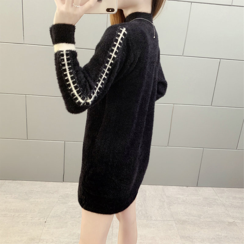 Pull femme en Faux velours - Ref 3414245 Image 44