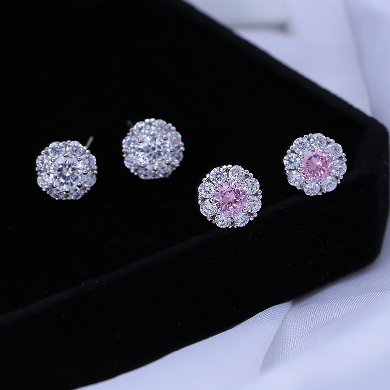 Studs Come And Go With The Same Zirconia Earrings display picture 14