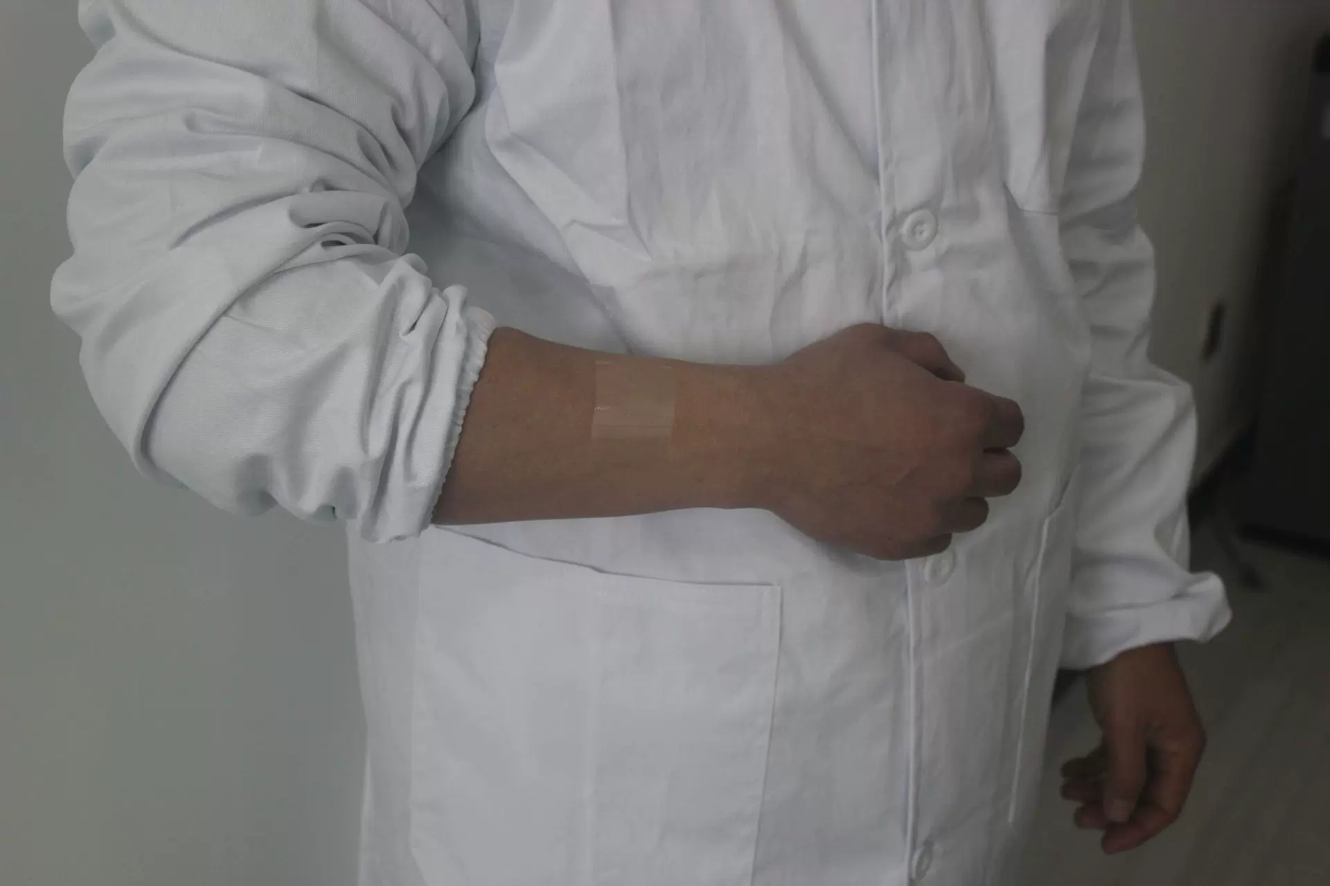 源头厂家戒烟贴 微商 电商 5层 21mg 黄色 透明24小时