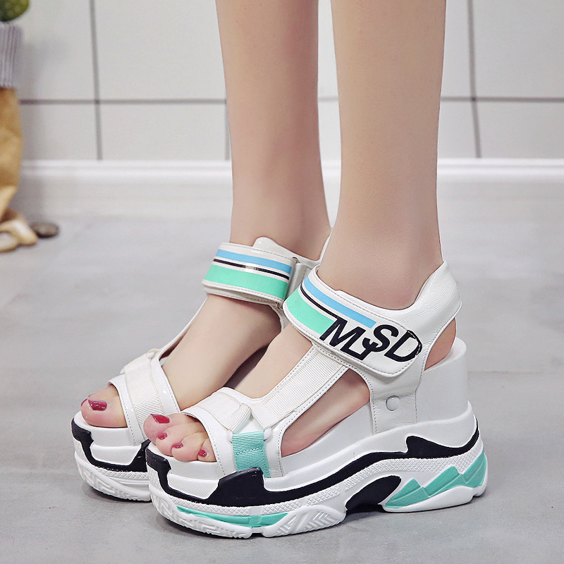 Chaussures été pour femme en Caoutchouc - Ref 3346475 Image 19