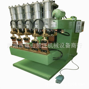Hubei Yellowstone Basketball Court Fence Net Five-head Welding Machine Base Pit Well Mouth Temporary Protective Net Automatic Welding Machine