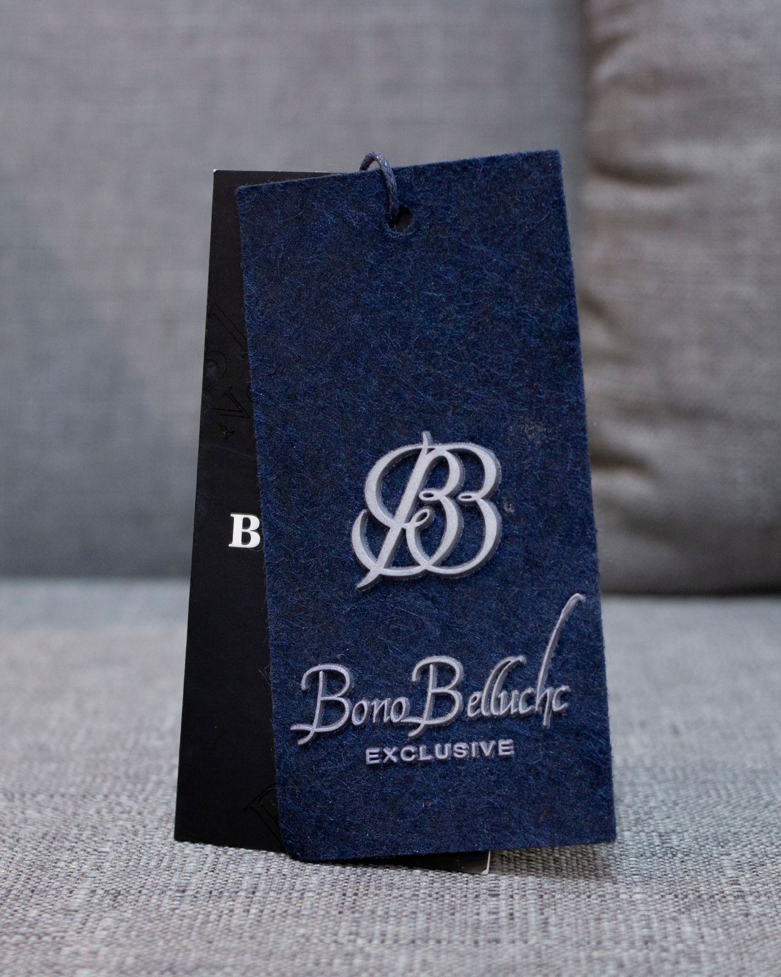 高档服装男女装童装牛皮纸吊牌标签商标定做免费设计