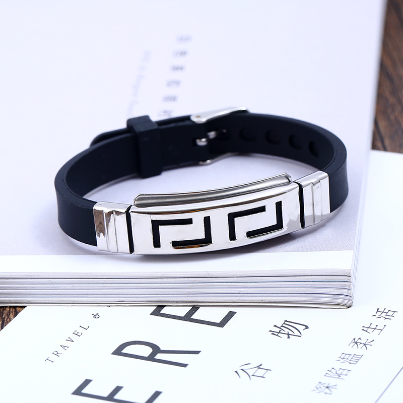 Stainless Steel Bracelet New Gift Men's Specialty Jewelry Personality Creative Silicone Bracelet display picture 2