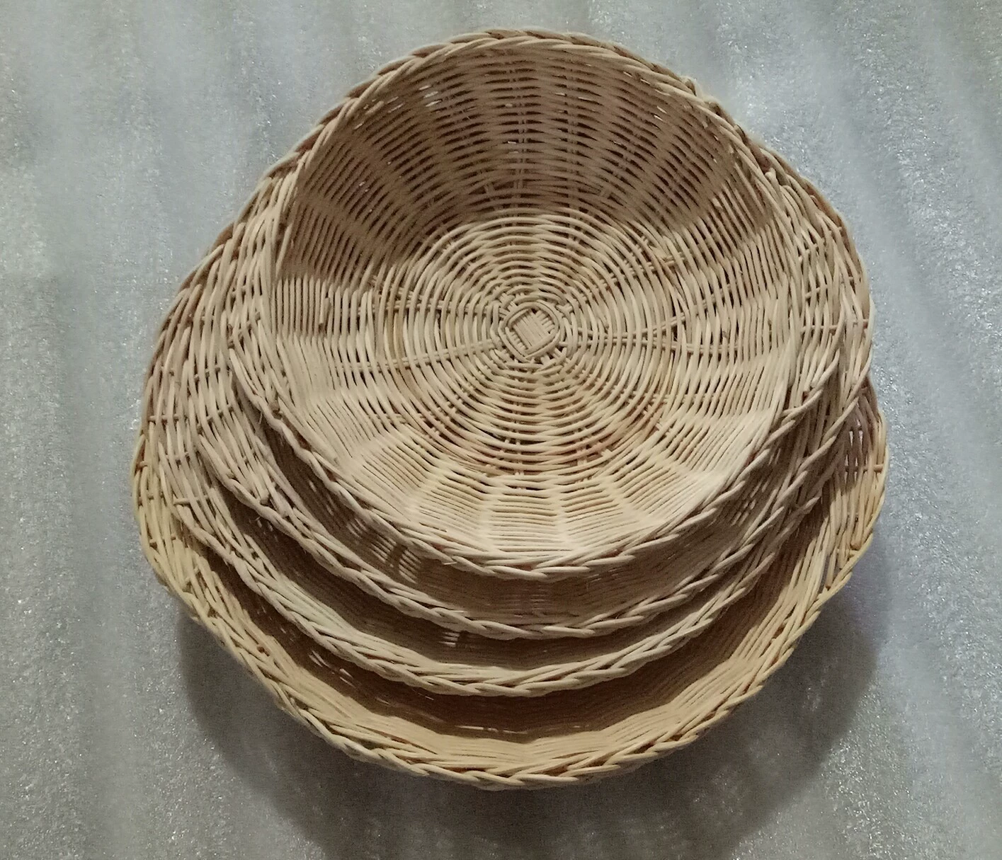 Корыто/Корзина? Wait the input: "Basket, big tableware for commercial use, DIY, anti-scald" Let's produce translation: "Корзина, крупная посуда для коммерческого использования, DIY, антиобжиг" Hmm
