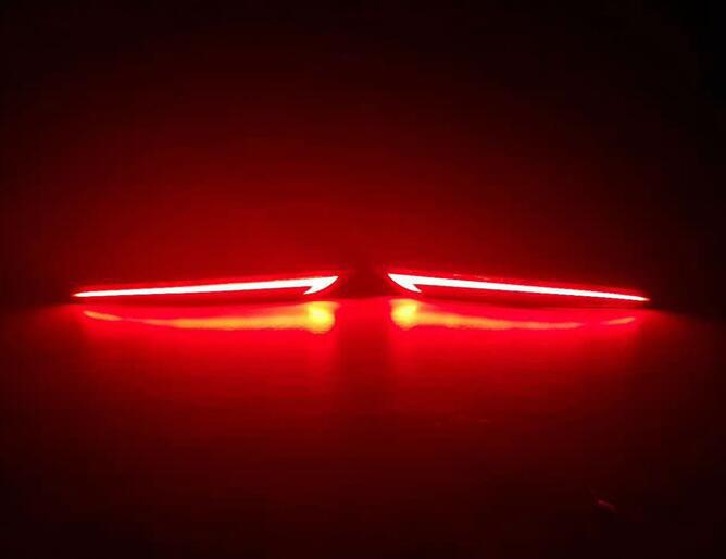 Aplicable a la luz de advertencia de la luz de freno Mondeo luz antiniebla Luz de parachoques trasero Mondeo