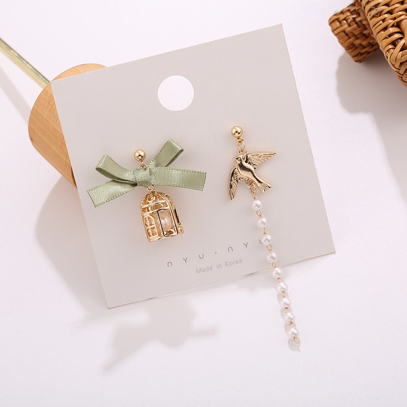 S925 Silver needle the republic of korea temperament Simplicity birdcage Pearl Asymmetry have more cash than can be accounted for tassels Ear Studs Sweet Earrings Earrings