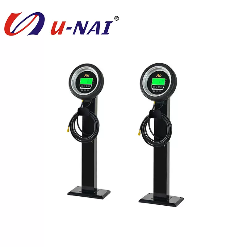 优耐品牌铜材质充气机 轮胎充气测压调压 精美外观车载充气泵