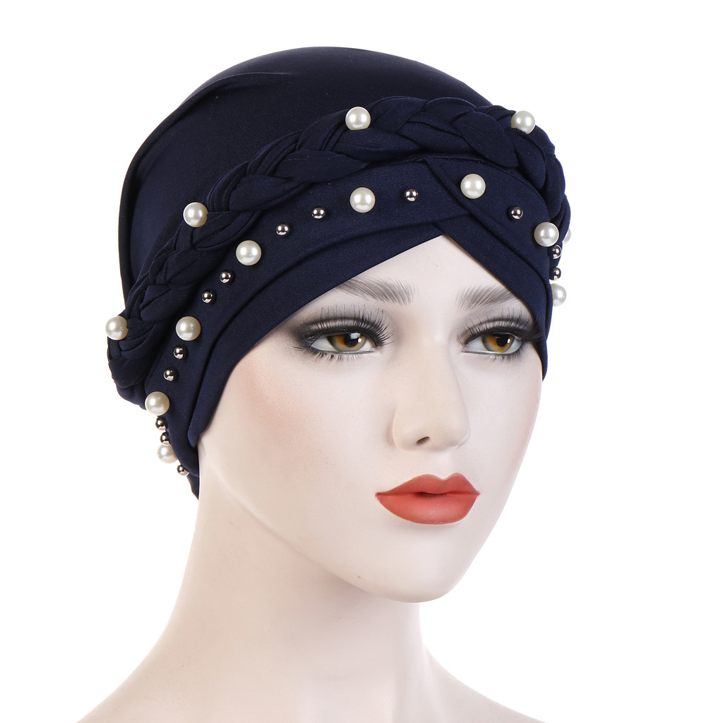 Women's Retro Solid Color Pearl Beanie Hat display picture 3