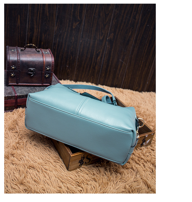 Borsa a tracolla con motivo litchi estivo 2024 Borsa a cuscino con una spalla da donna nuova_voghion.com