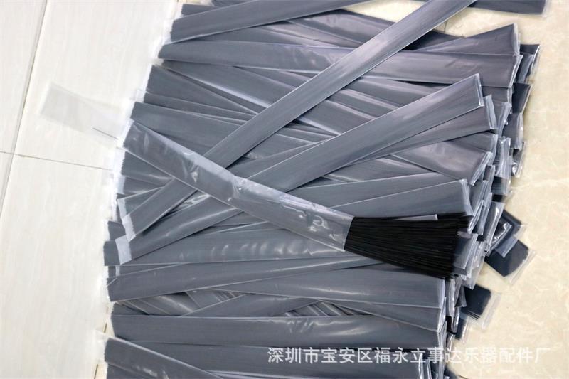 尤克里里黑色琴弦