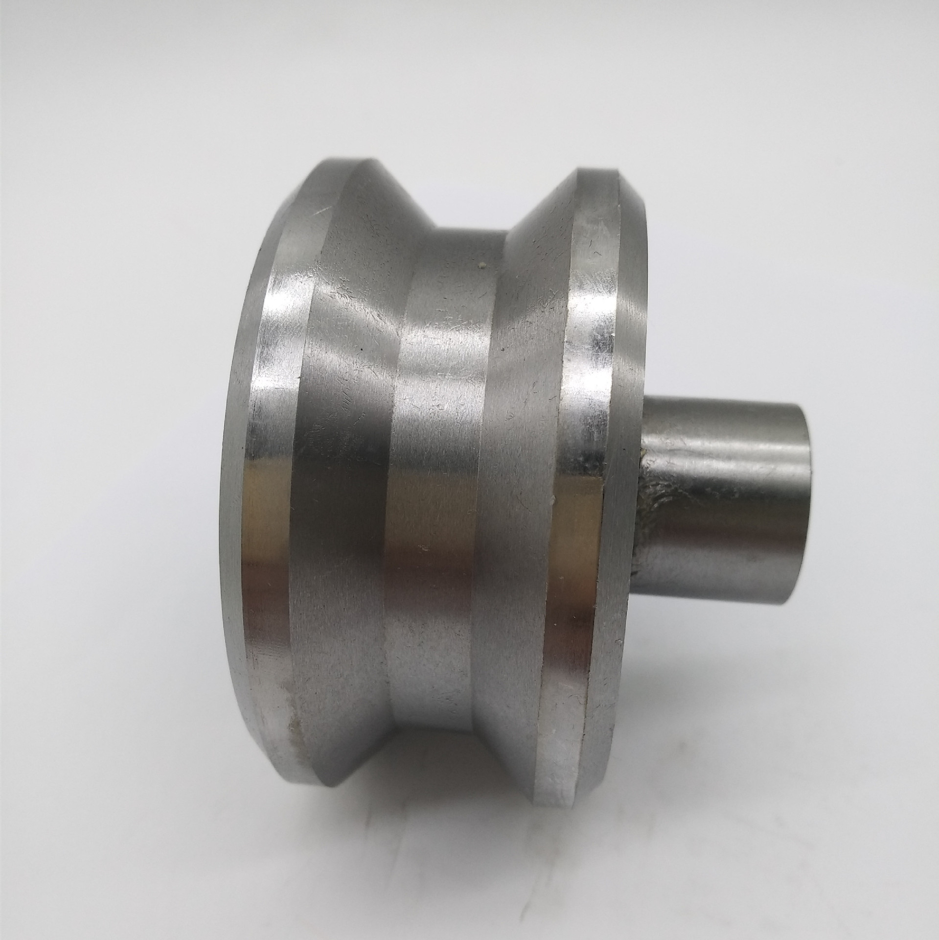 供应FR22  V型槽偏心滚轮轴承 详细参数尺寸实物图