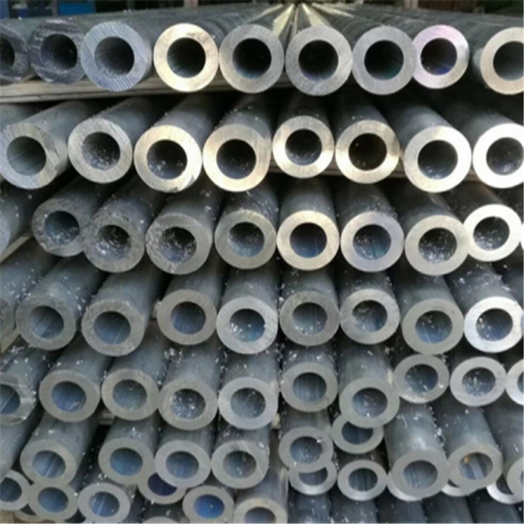 铝合金管现货薄壁大规格圆管180*6空心挤压6063铝型材沪销售